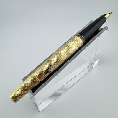 Montblanc Meisterstück No. 1246 Gold Plated Fountain Pen 18K Gold Med Nib Serviced