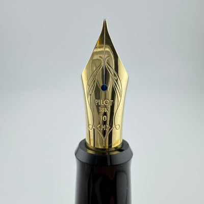 Pilot Emperor's Enthronement Commemoration Maki-e Fountain Pen Phoenix Limited 18K Gold Medium nib with box and Ink well