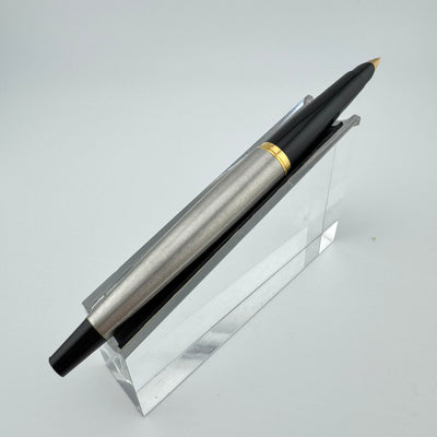 Parker 45 Flighter Deluxe Black Tassie Fountain Pen 14K Gold Extra-Fine Nib
