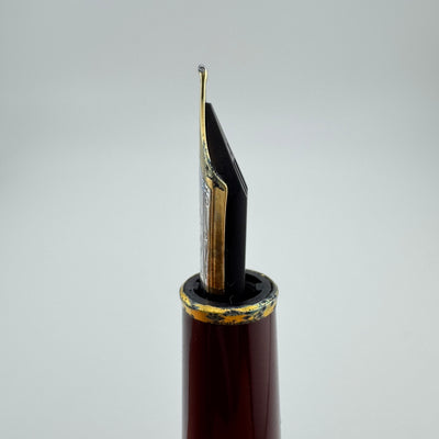 Montblanc Meisterstück No. 144 Burgundy Classique Fountain Pen 14K Gold Fine Nib