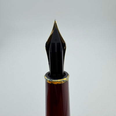 Montblanc Meisterstück No. 144 Burgundy Classique Fountain Pen 14K Gold Fine Nib
