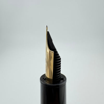 Montblanc Meisterstück No. 146 Fountain Pen 14K Gold OB Nib Serviced