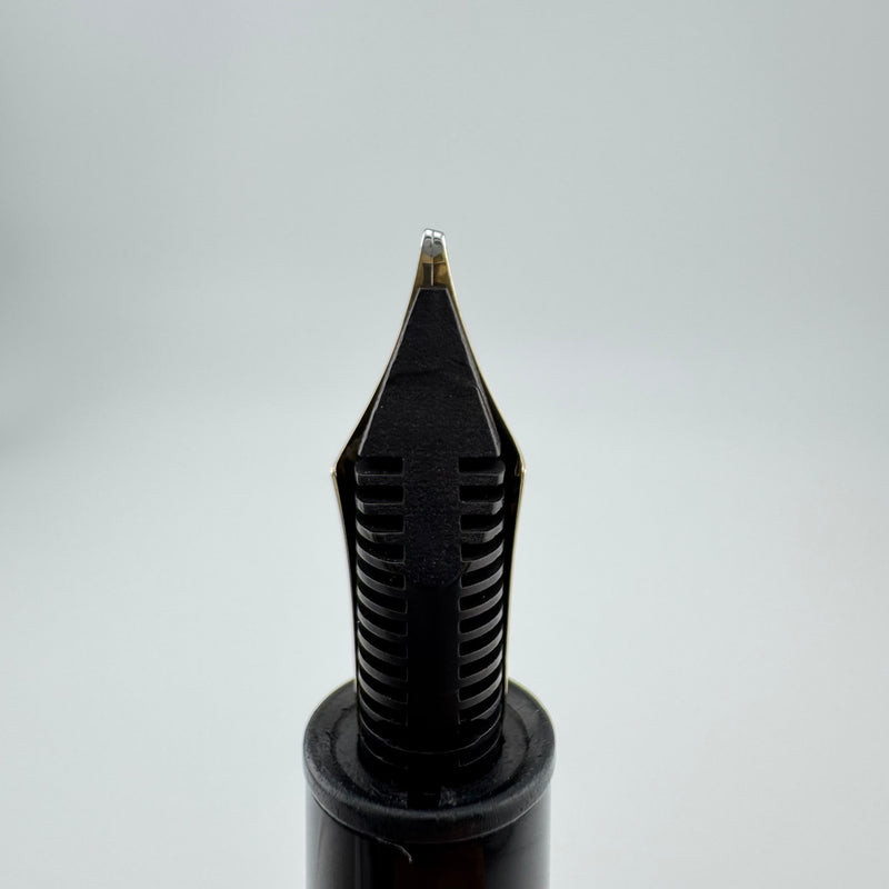 Montblanc Meisterstück No. 146 Fountain Pen 14K Gold OB Nib Serviced