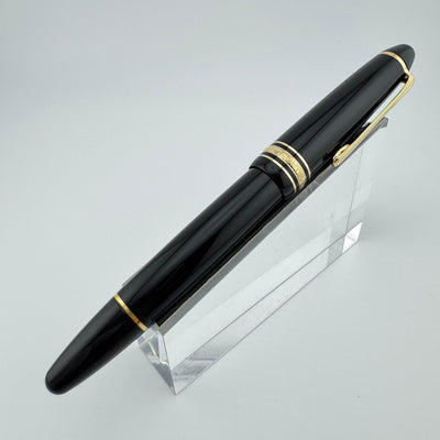 Montblanc Meisterstück No. 146 Fountain Pen 14K Gold OB Nib Serviced