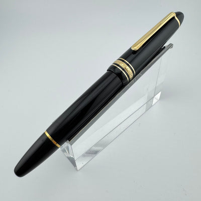 Montblanc Meisterstück No. 146 Fountain Pen 14K Gold Fine Nib Serviced