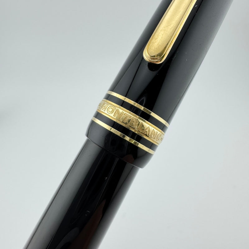 Montblanc Meisterstück No. 146 Fountain Pen 14K Gold Fine Nib Serviced
