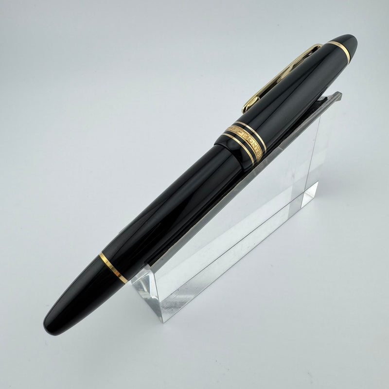 Montblanc Meisterstück No. 146 Fountain Pen 14K Gold Fine Nib Serviced