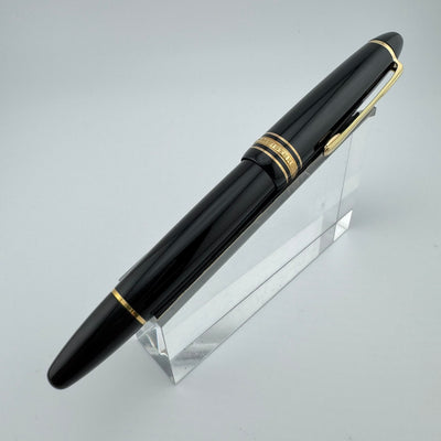Montblanc Meisterstück No. 146 Fountain Pen 14K Gold Fine Nib Serviced