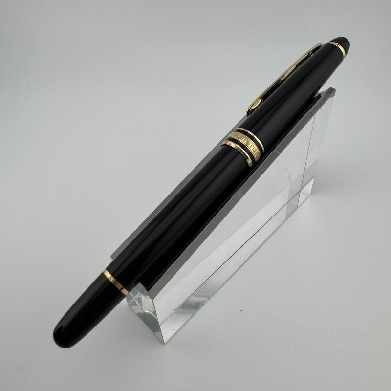 Montblanc Meisterstück No. 144 Classique Fountain Pen 18K Gold Medium Nib