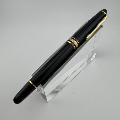 Montblanc Meisterstück No. 144 Classique Fountain Pen 18K Gold Medium Nib