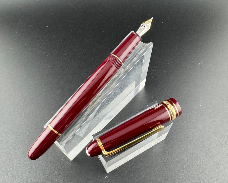 Montblanc Meisterstück No. 145 Bordeaux Classique Fountain Pen 14K Gold F Nib