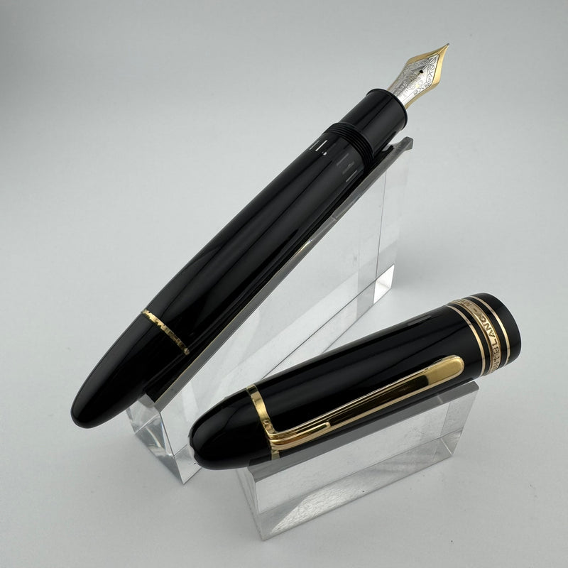 Montblanc Meisterstück No. 149 Fountain Pen 14C Gold Medium Nib Serviced