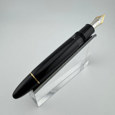 Montblanc Meisterstück No. 149 Fountain Pen 14C Gold Medium Nib Serviced