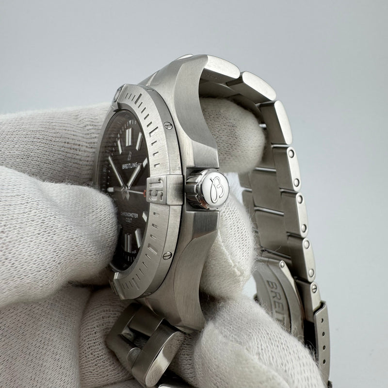 Breitling Colt Automatic 44 Chronometer REF. A17388 Men&