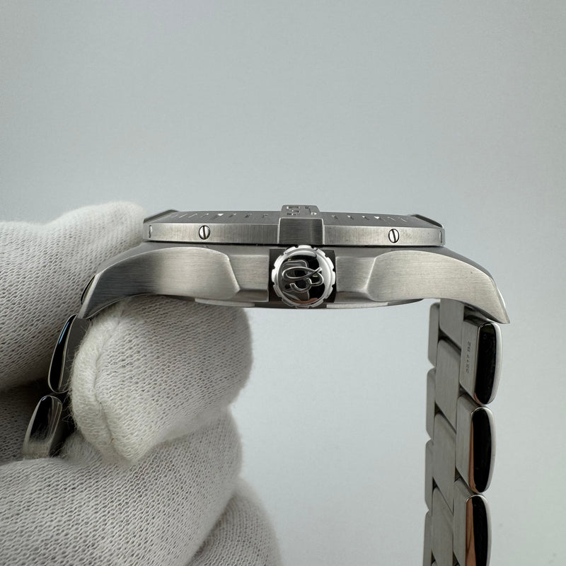 Breitling Colt Automatic 44 Chronometer REF. A17388 Men&