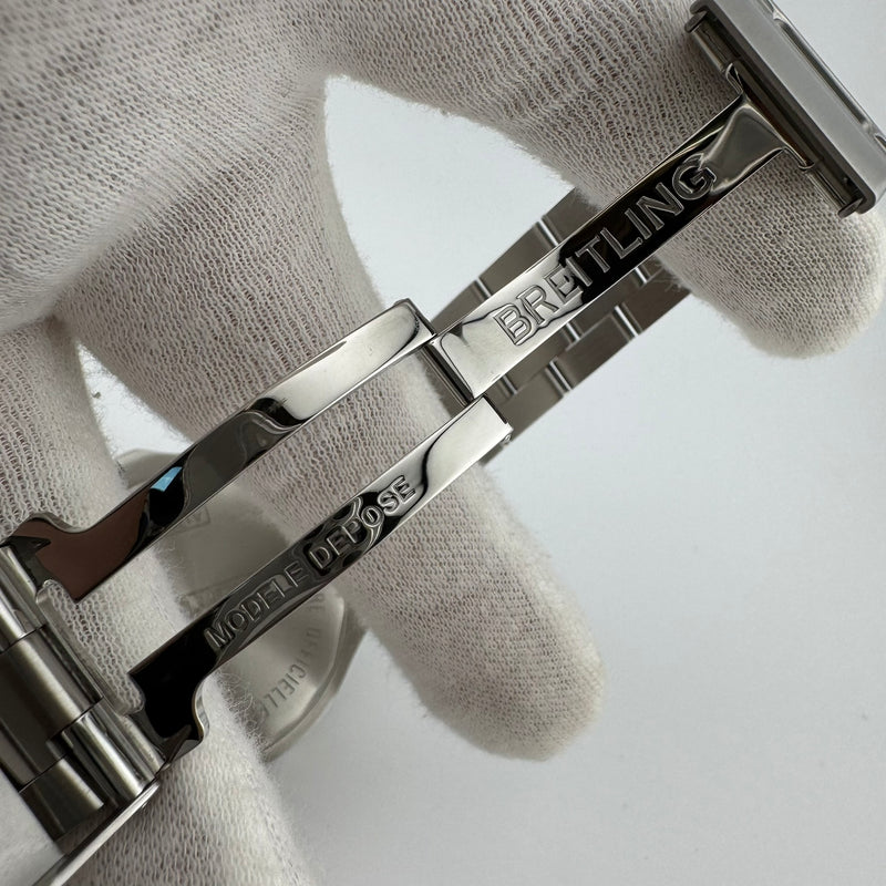 Breitling Colt Automatic 44 Chronometer REF. A17388 Men&
