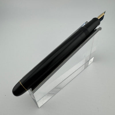 Pilot Custom 67 Black Resin Fountain Pen 14K Gold Fine Nib