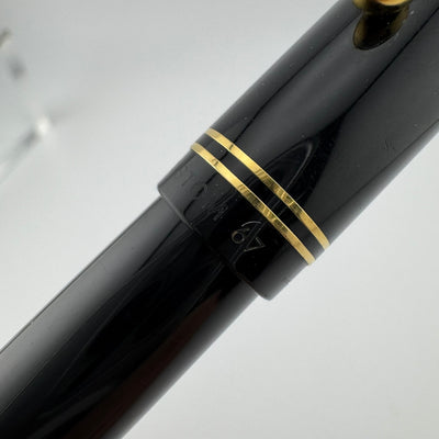 Pilot Custom 67 Black Resin Fountain Pen 14K Gold Fine Nib