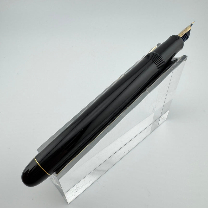 Pilot Custom 67 Black Resin Fountain Pen 14K Gold Fine Nib