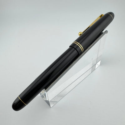 Pilot Custom 67 Black Resin Fountain Pen 14K Gold Fine Nib