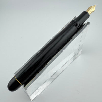 Pilot Custom 67 Black Resin Fountain Pen 14K Gold Medium Nib