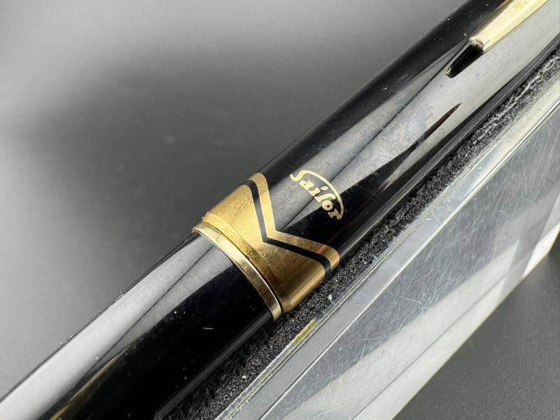 Sailor Pocket Fountain Pen 18K Medium Nib