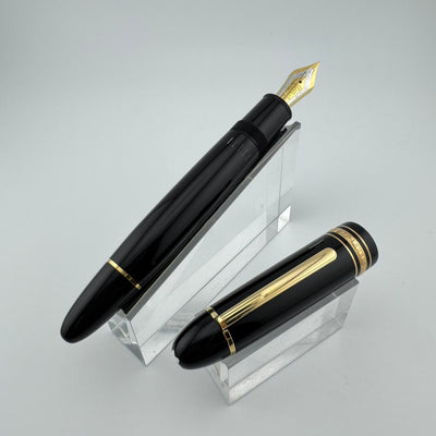 Montblanc Meisterstück No. 149 Fountain Pen 18K Gold Medium Nib Serviced w/Box