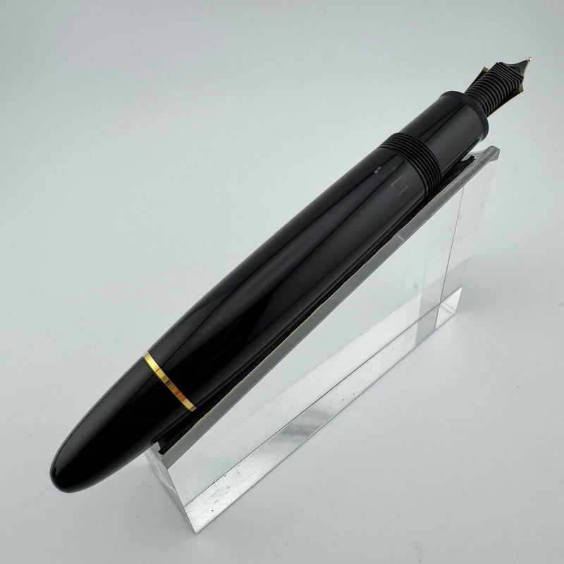 Montblanc Meisterstück No. 149 Fountain Pen 18K Gold Medium Nib Serviced w/Box