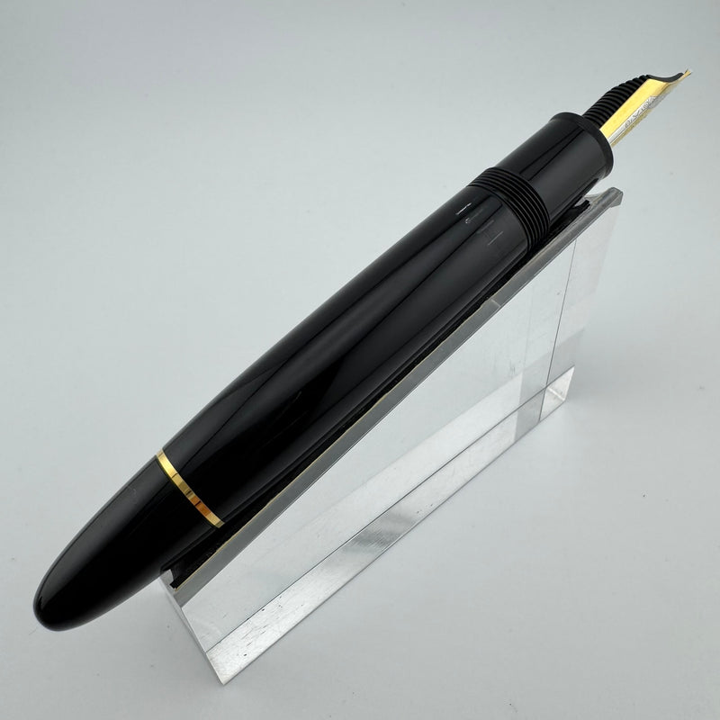 Montblanc Meisterstück No. 149 Fountain Pen 18K Gold Medium Nib Serviced w/Box