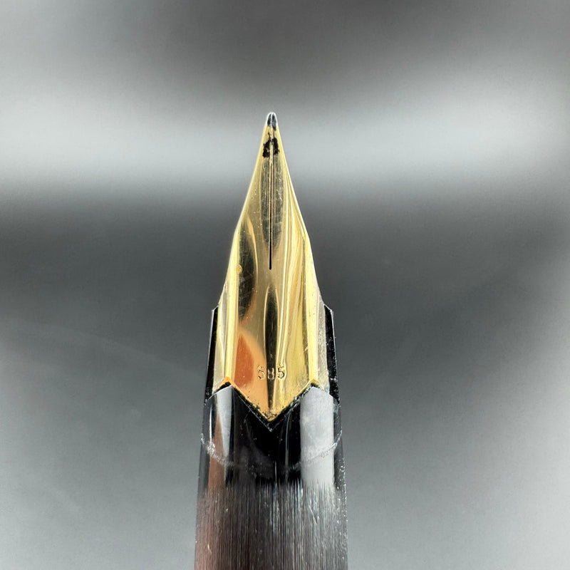 Montblanc No. 220 Brushed Resin Fountain Pen 14K Gold Fine Nib Serviced