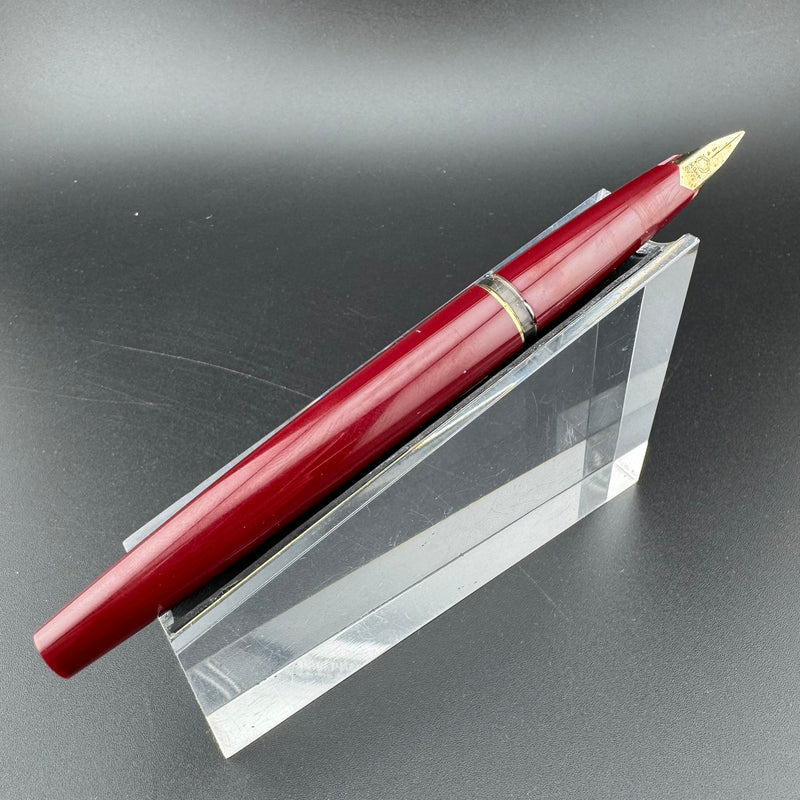 Montblanc 220P Red Resin C/C Fountain Pen GP Steel Fine Nib