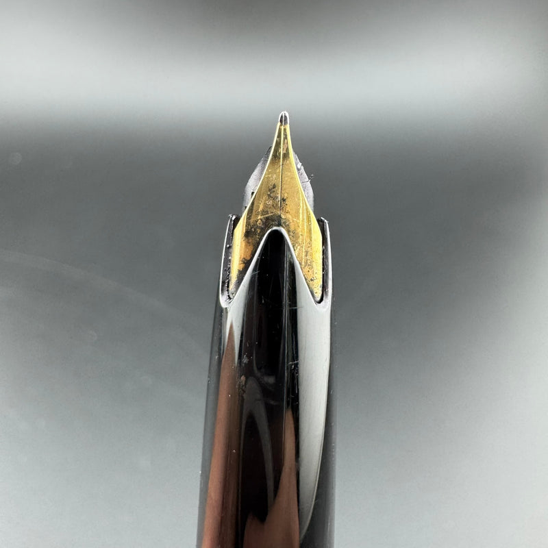 Montblanc No. 22 Black Resin Fountain Pen 14K Gold Extra-Fine Nib Serviced