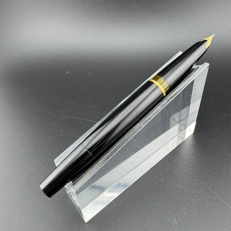 Montblanc No. 22 Black Resin Fountain Pen 14K Gold Extra-Fine Nib Serviced