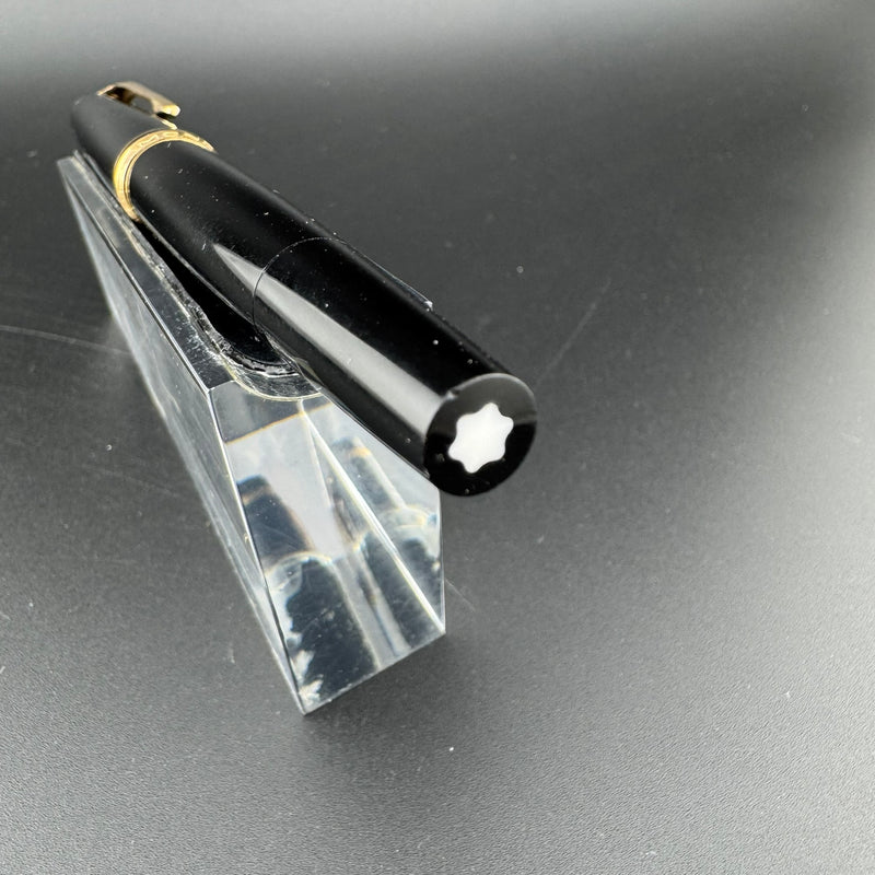 Montblanc No. 22 Black Resin Fountain Pen 14K Gold Extra-Fine Nib Serviced