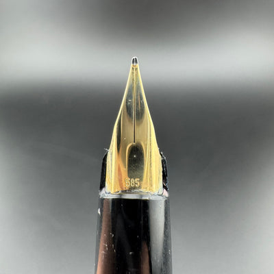 Montblanc No. 320 Black Resin Fountain Pen 14K Gold Extra-Fine Nib Serviced