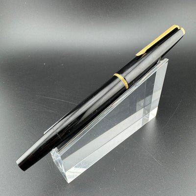 Montblanc No. 320 Black Resin Fountain Pen 14K Gold Extra-Fine Nib Serviced