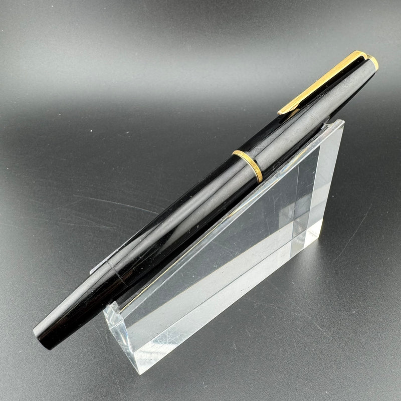 Montblanc No. 320 Black Resin Fountain Pen 14K Gold Extra-Fine Nib Serviced