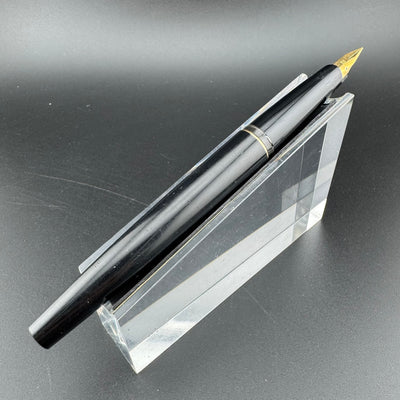 Montblanc Classic Black Resin Fountain Pen Gold Plated Steel Extra-Fine Nib