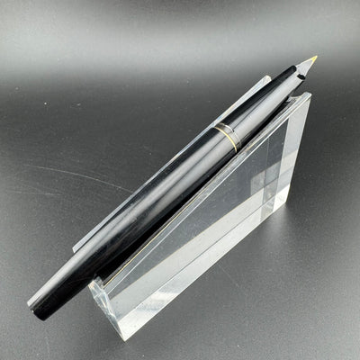 Montblanc Classic Black Resin Fountain Pen Gold Plated Steel Extra-Fine Nib