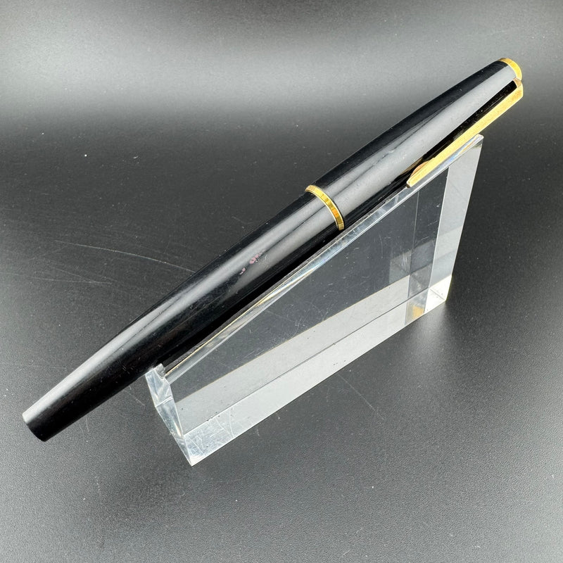 Montblanc Classic Black Resin Fountain Pen Gold Plated Steel Extra-Fine Nib