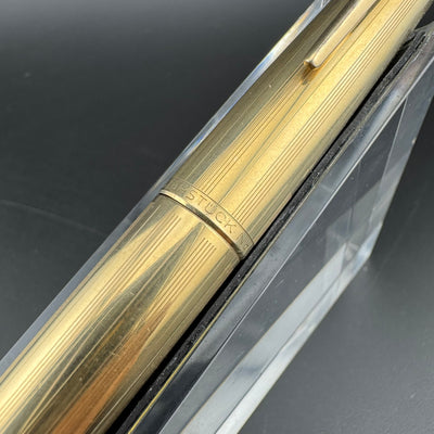 Montblanc Meisterstück No. 82 Rolled Gold Fountain Pen 18K Gold Fine Nib Serviced