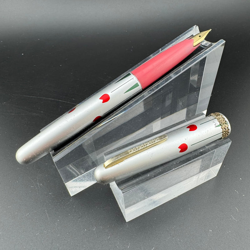 Platinum Floral Series Pocket Fountain Pen Tulips 14K Gold Extra-Fine Nib