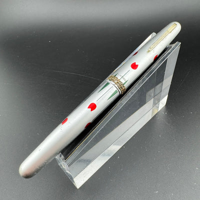 Platinum Floral Series Pocket Fountain Pen Tulips 14K Gold Extra-Fine Nib