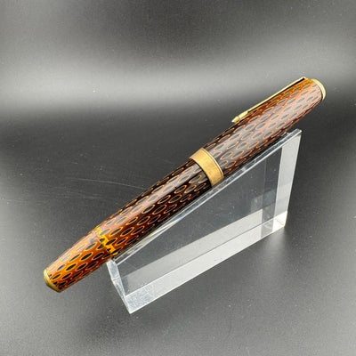 Steady Kamakura-Bori Urushi Eyedropper Fountain Pen 14K Gold Extra-Fine Nib