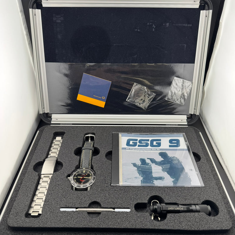 Sinn 403 EZM2 GSG9 Hydro Quartz Men&