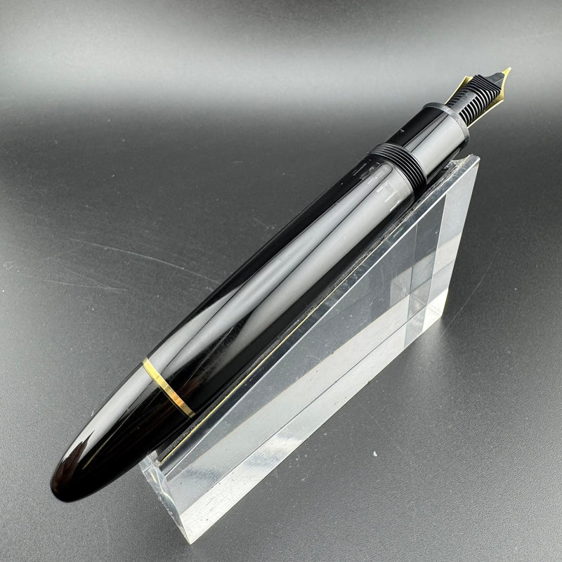 Montblanc Meisterstück No. 149 Fountain Pen 18K Gold Extra-Fine Nib Serviced