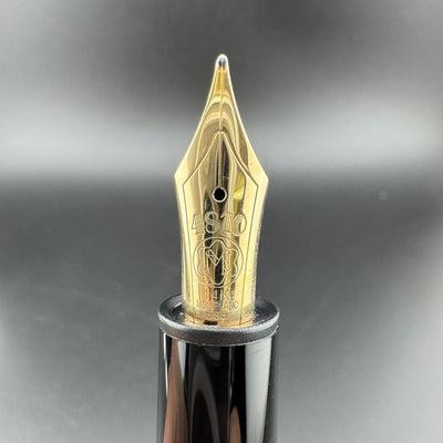 Montblanc Meisterstück No. 146 Fountain Pen 14K Gold Medium Nib Serviced