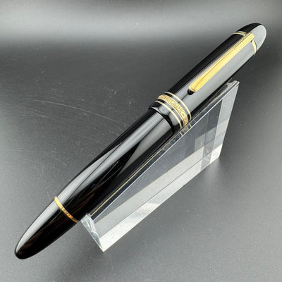 Montblanc Meisterstück No. 149 Fountain Pen 18K Gold Broad Nib Serviced