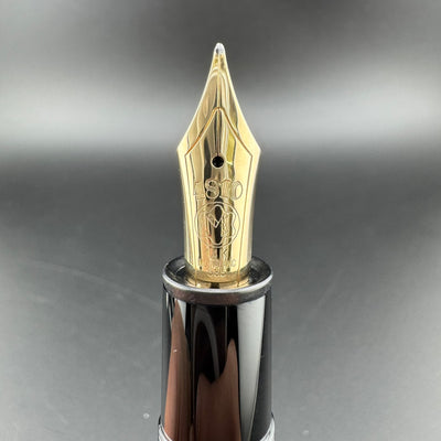 Montblanc Meisterstück No. 146 Fountain Pen 14K Gold Fine Nib Serviced