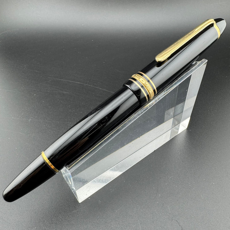 Montblanc Meisterstück No. 146 Fountain Pen 14C Gold Broad Nib Serviced